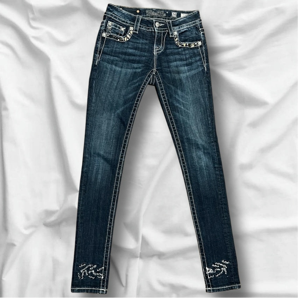 Miss Me Skinny Jeans size 24